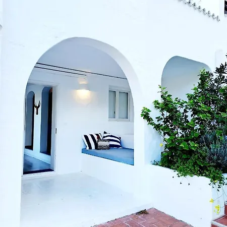מלון דירות Casa Victoria 4*